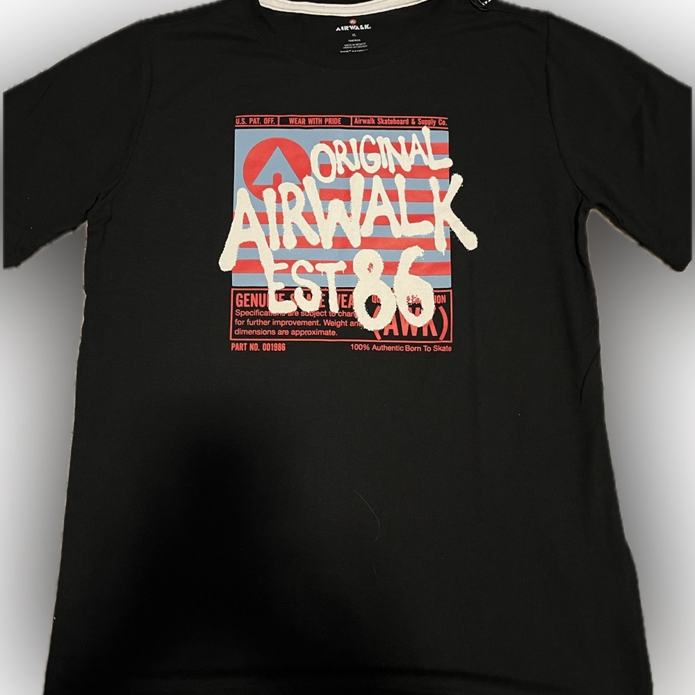 🌹Boys‎ AirWalk Shirt. NWOT